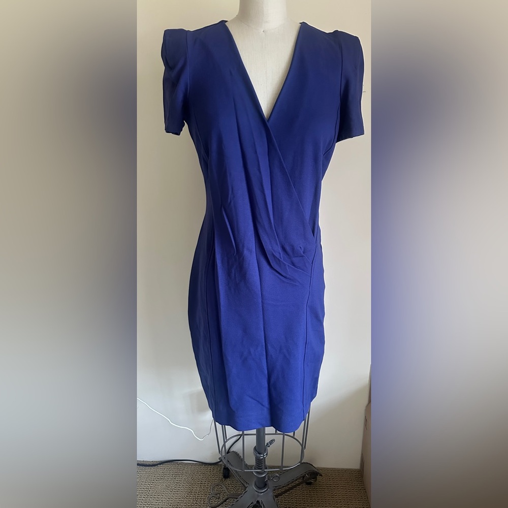 French Connection Samantha Stretch Short Sleeve Dress size 8  in Ultra Blue new